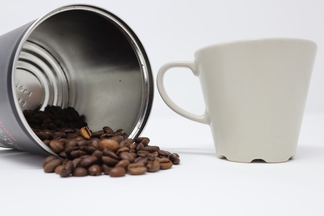 coffee cup and reusable mug